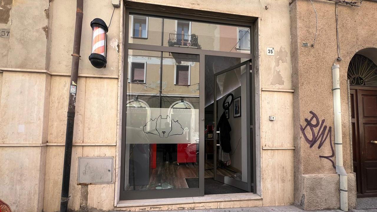 La scia delle spaccate a Sassari non si ferma, Fois: «I commercianti non dormono più, chiediamo più controlli»