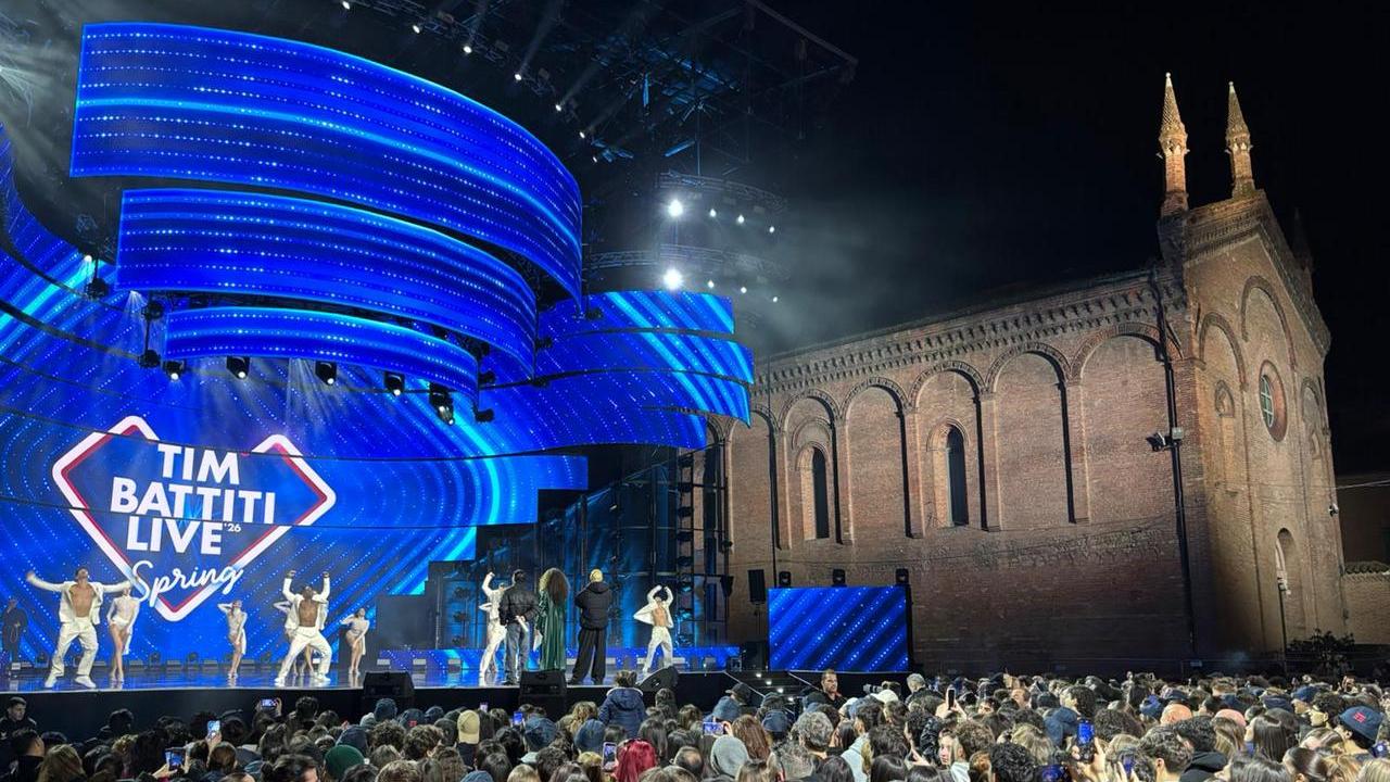 Ferrara canta con il Tim Battiti Live Spring – La diretta
