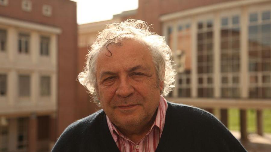 Il professor Antonio Strozzi