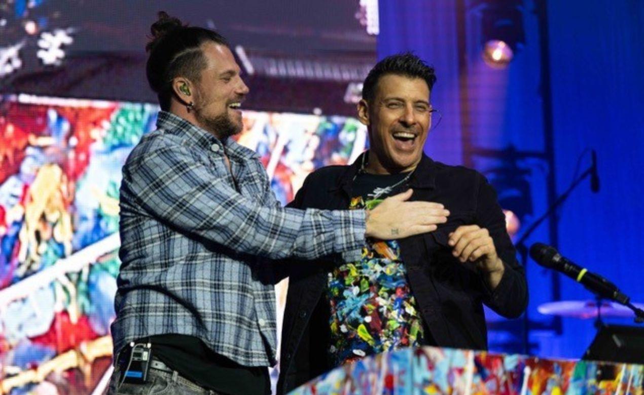 Gabbani e il Nigio, il duetto sul palco di Livorno è un successo