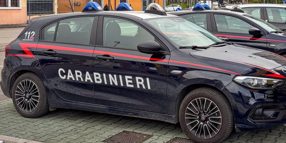 Scambia la valigia, c’è un tesoro: giallo a Ferrara