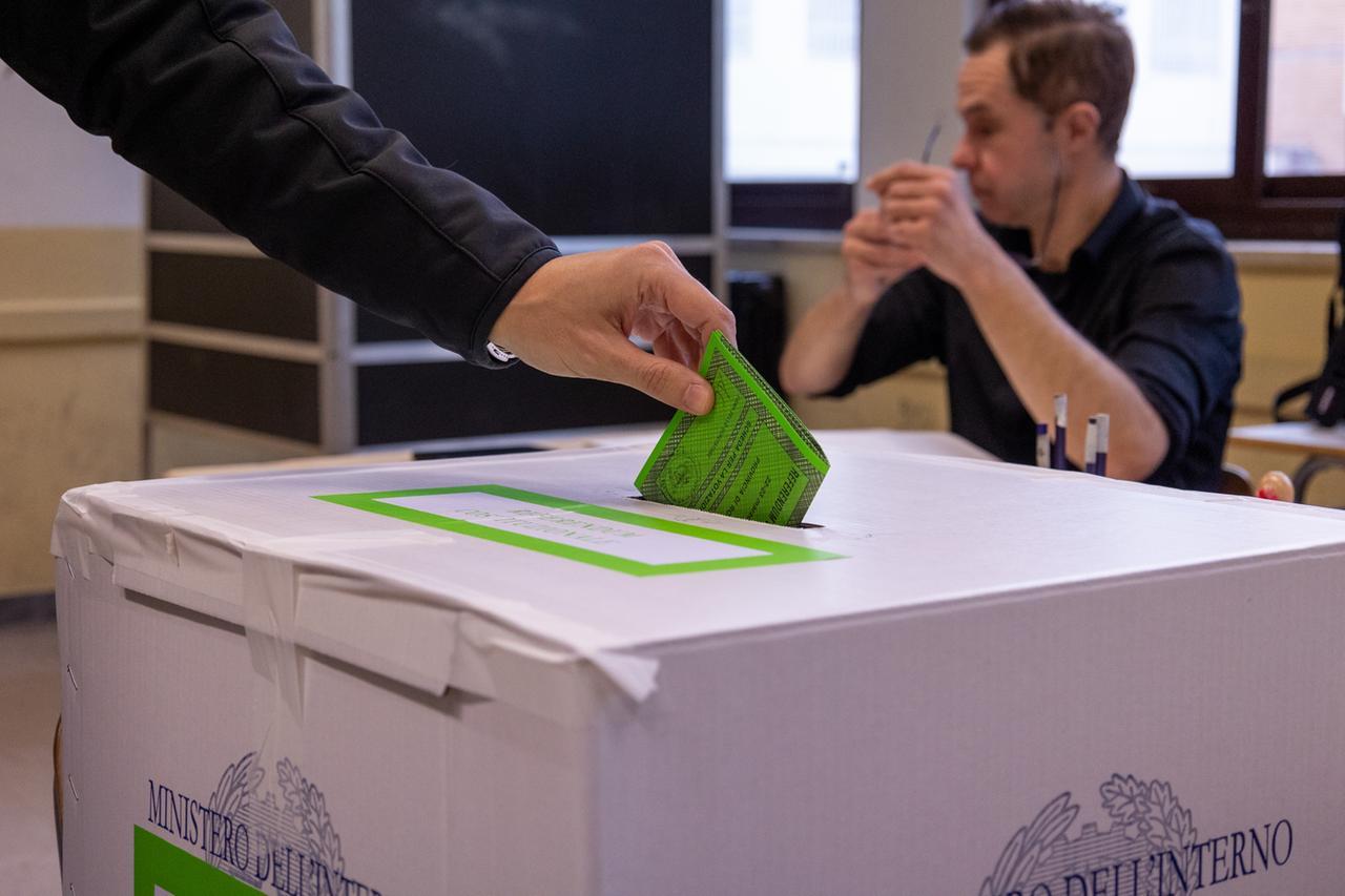 Referendum giustizia, il 44,5% alle urne in provincia di Ferrara