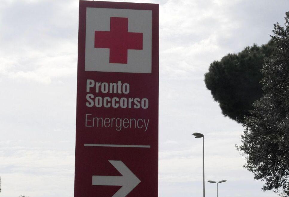 Pugno a un giocatore 17enne, rissa in campo: «Colpito dal mister avversario»