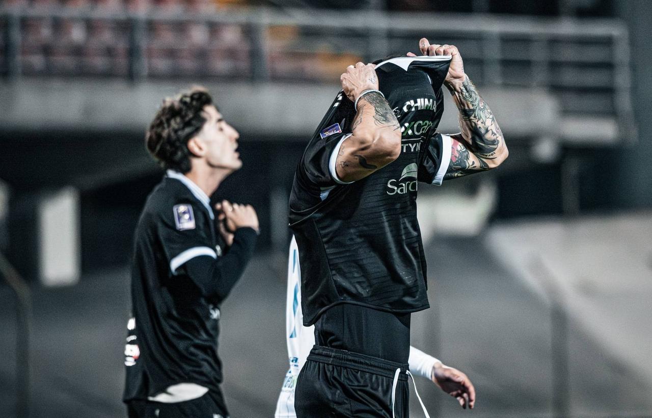 La delusione biancorossa dopo il ko interno con il Pineto nella foto di Daniele Lugli