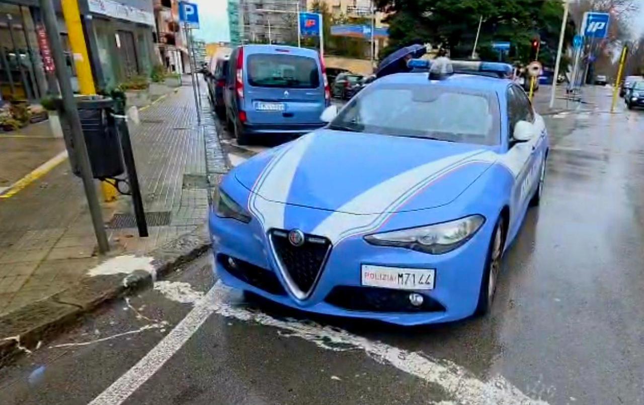 Cocaina a casa e nell’auto: spacciatore sassarese arrestato in flagrante