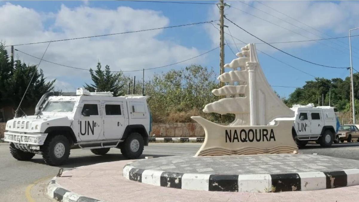Colpita la base Unifil in Libano: proiettile nel quartier generale di Naqoura. I caschi blu nei bunker