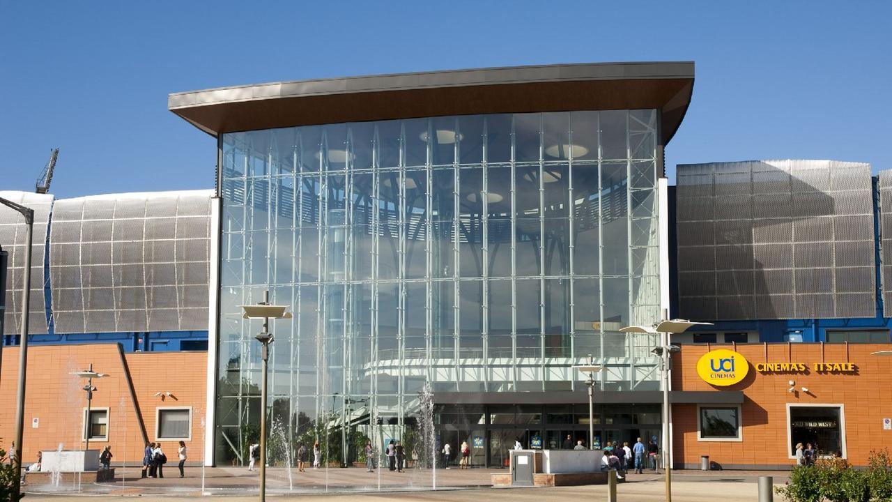 Arriva Mystery Box ai Petali: ogni giorno oltre 600 chilogrammi di pacchi smarriti o mai ritirati