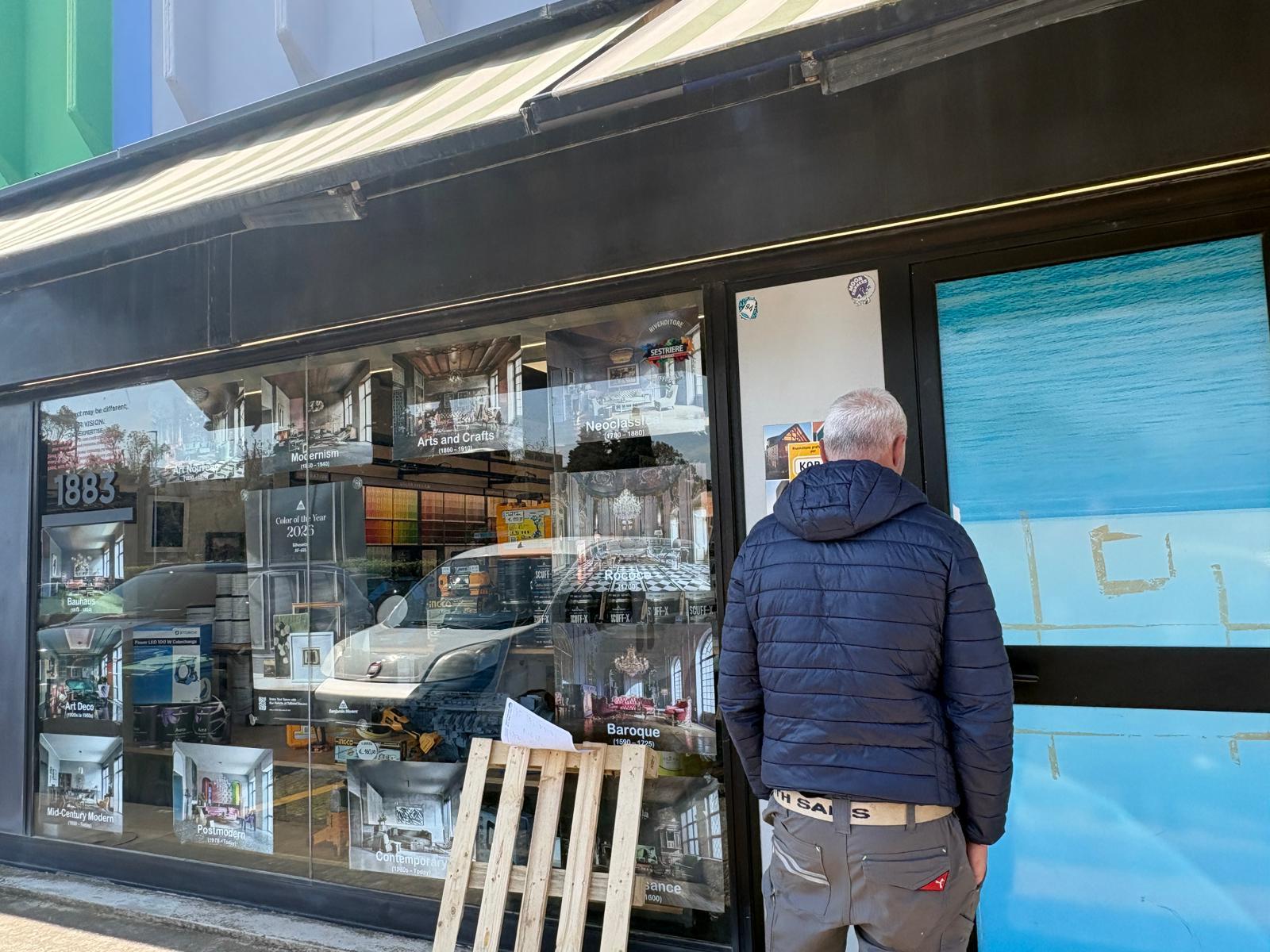 I danni da Bonsignori Vernici (foto Stick)