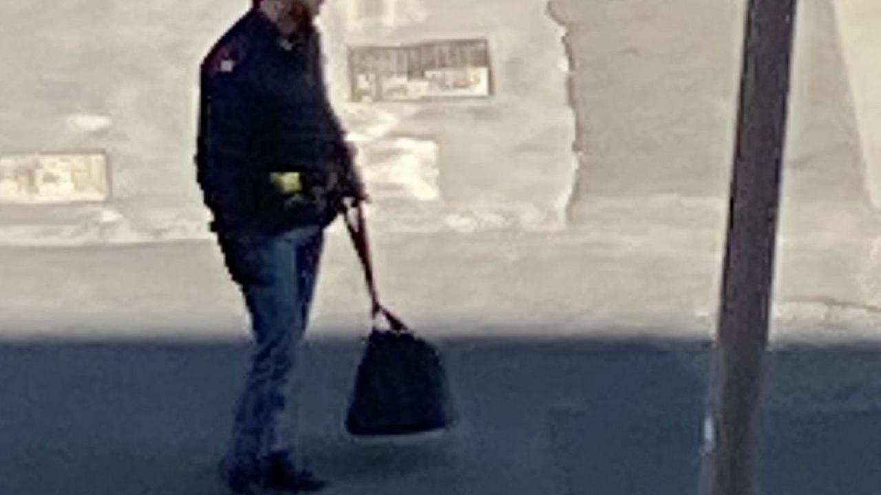 La borsa recuperata dalla polizia