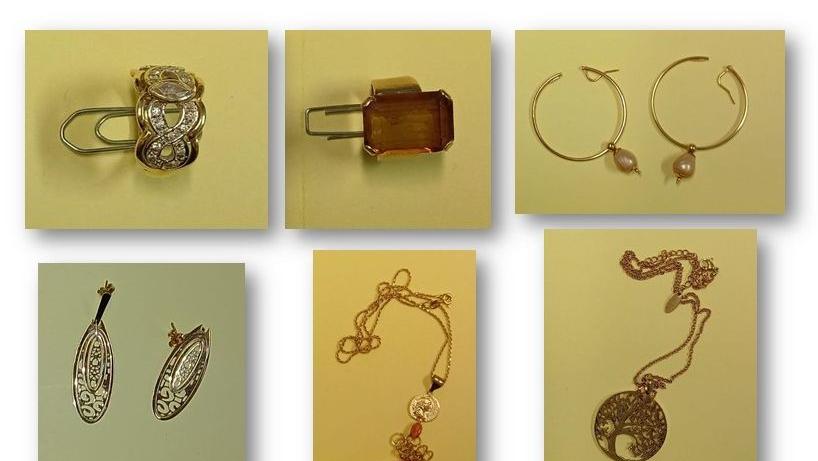 Alcuni dei monili rubati