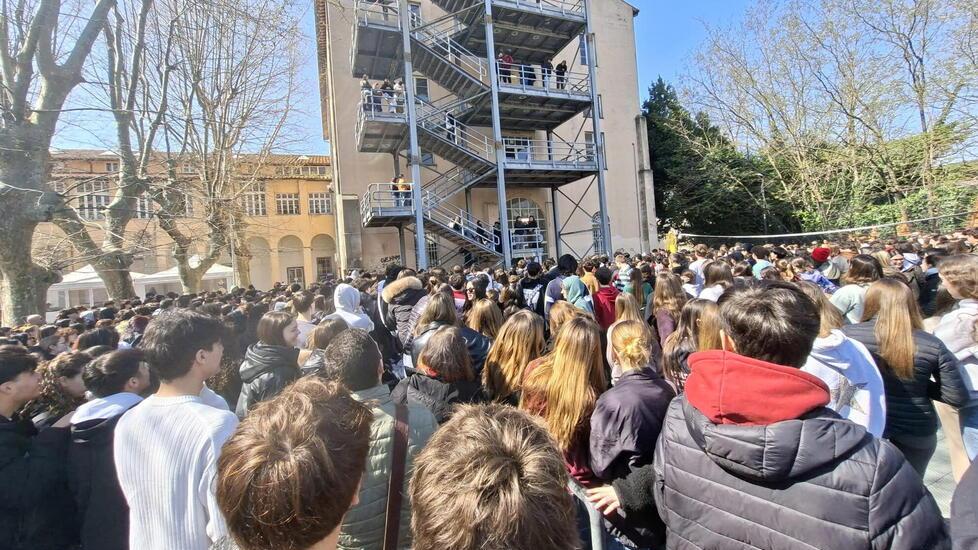 Gli studenti in assemblea