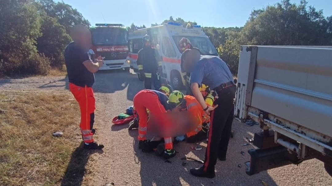 Allevatore di Ittiri morto dopo lo schianto: chiesta la condanna per l’autista del motocarro