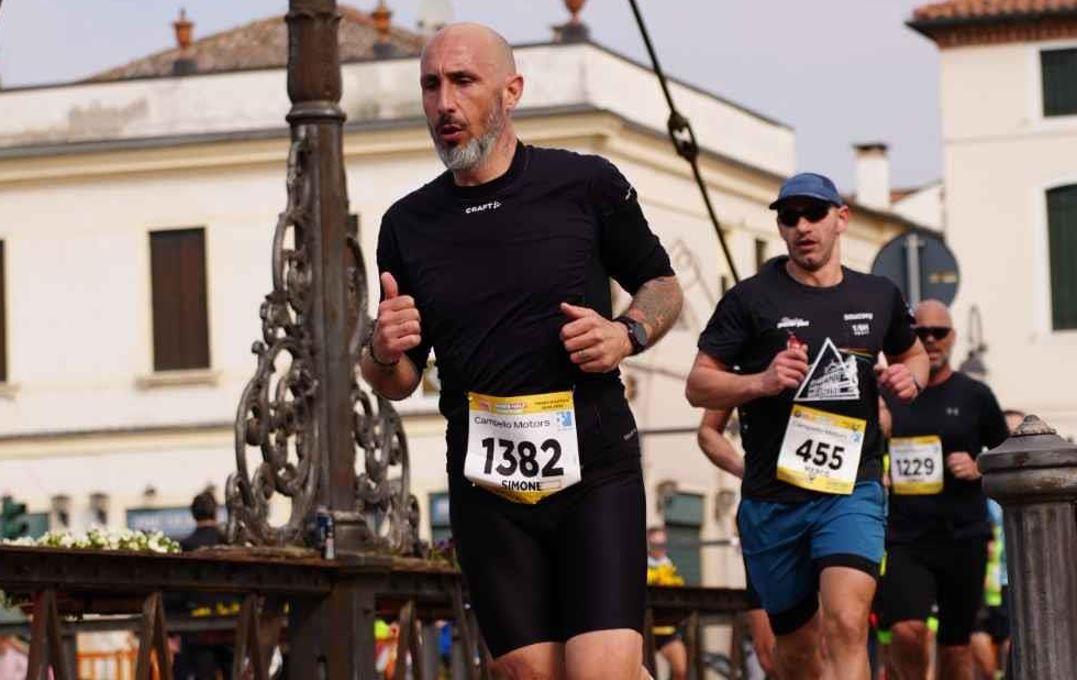 Ferrara, dalla sofferenza alla rinascita: la storia di Simone tra corsa e coraggio