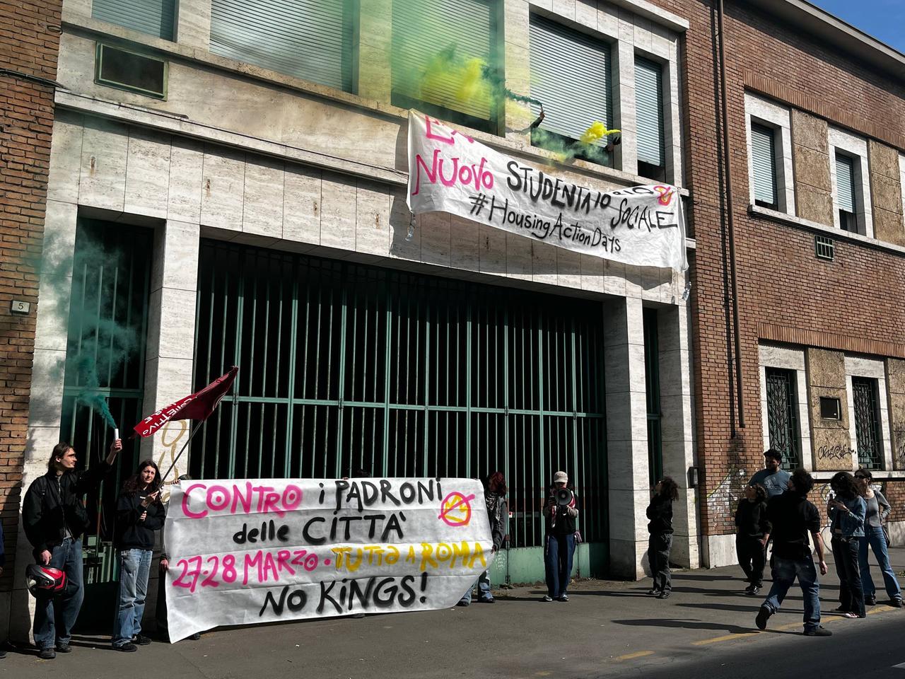 Il Collettivo Unire e Orda occupano l’ex Consorzio Agrario