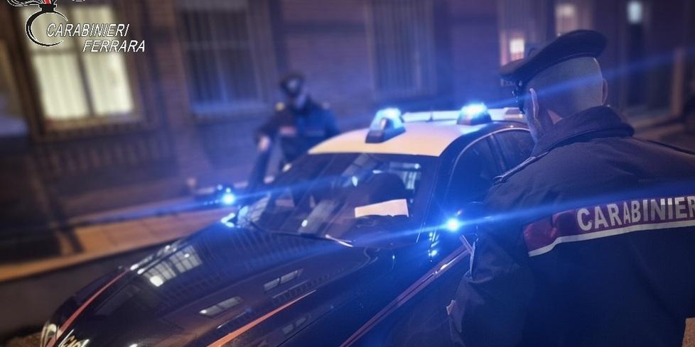 Codigoro, ubriaco e violento a casa della ex: arrestato