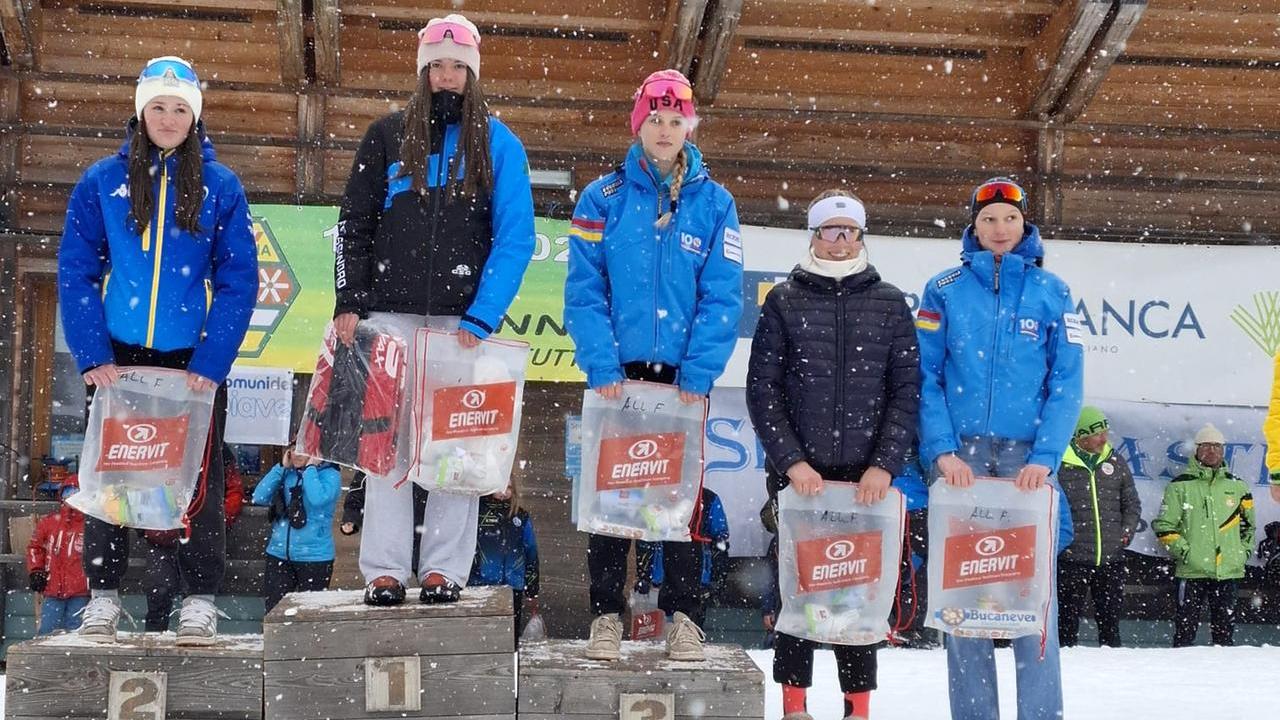 Gaia Biondini sul gradino più alto del podio in Val Zoldana nella specialità sprint con due poligoni