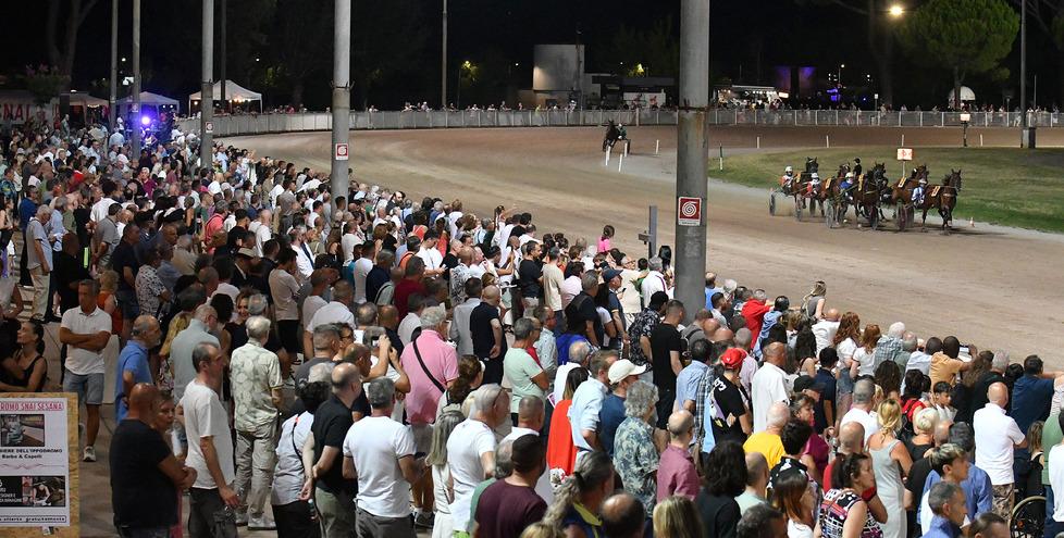 Montecatini, cavalli ai nastri all’ippodromo. Corse al via mercoledì 1° aprile