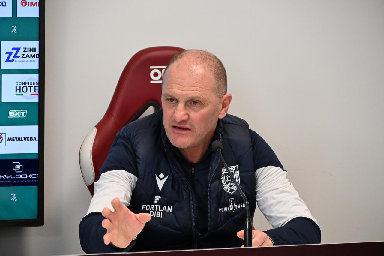 Reggiana, le prime parole di mister Bisoli: «Farò di tutto per la salvezza. Ai tifosi prometto massima dedizione»