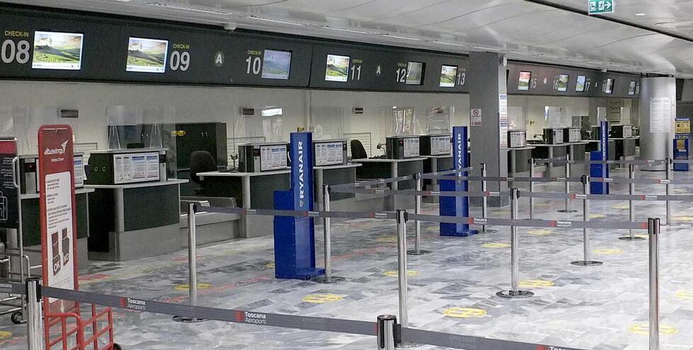 Viaggi, c’è la paura del blocco all’estero: sempre più cancellazioni. I consigli degli operatori: «Timori irrazionali»