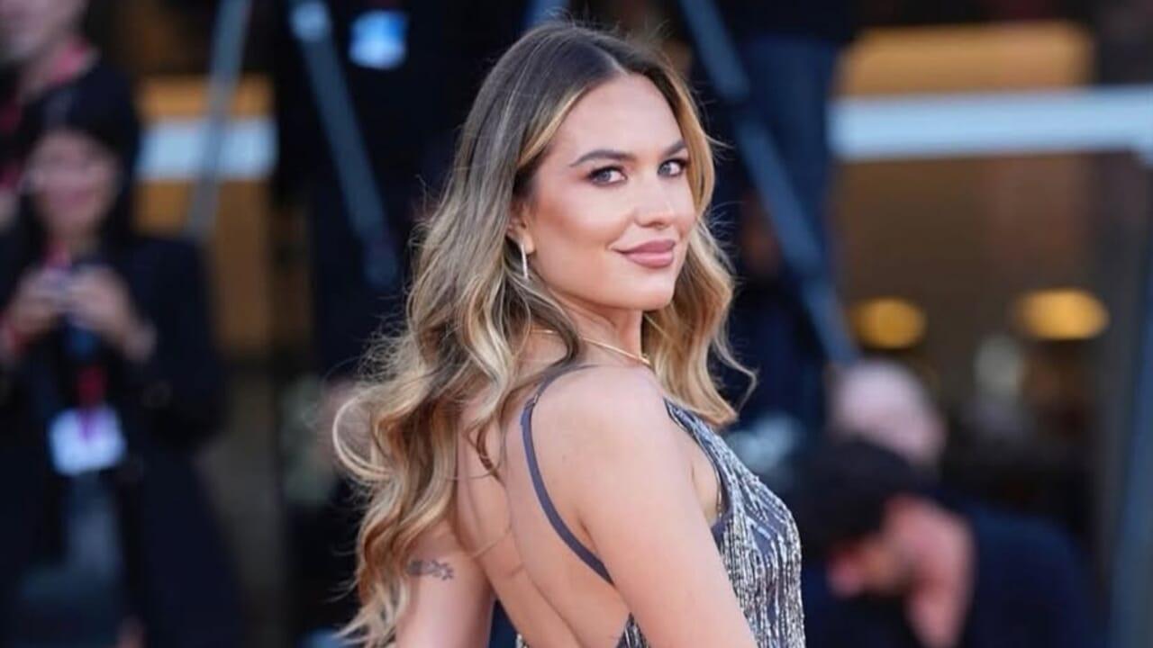 Profanata la tomba di Pamela Genini, il corpo ritrovato senza testa: era stata uccisa sul balcone di casa dall’ex compagno