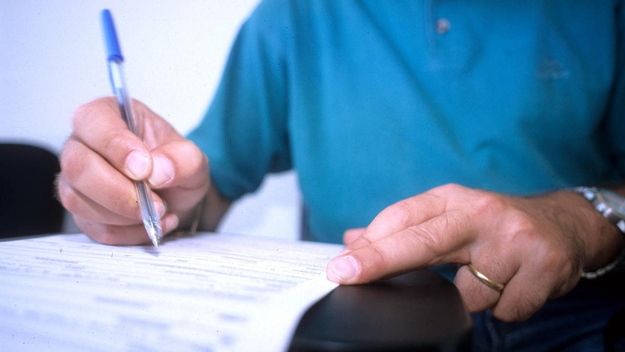 Bonus giovani in scadenza, sgravi del 100% sui contributi: ecco a chi si rivolge e come funziona