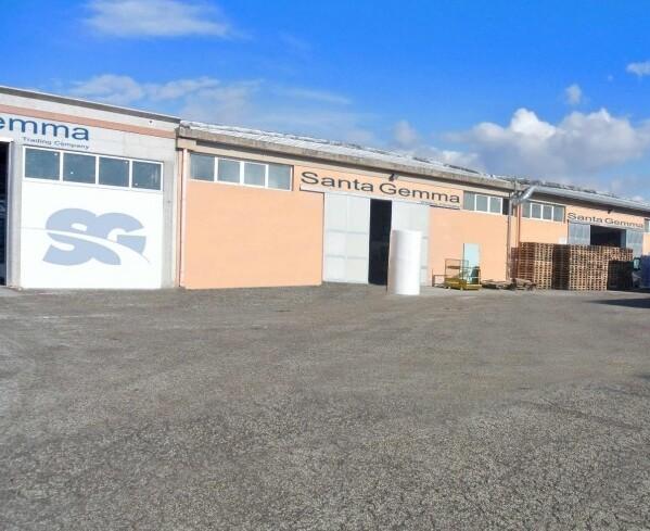 Lucca, dita amputate nel rullo del macchinario: chiusa l’inchiesta sul titolare della ditta