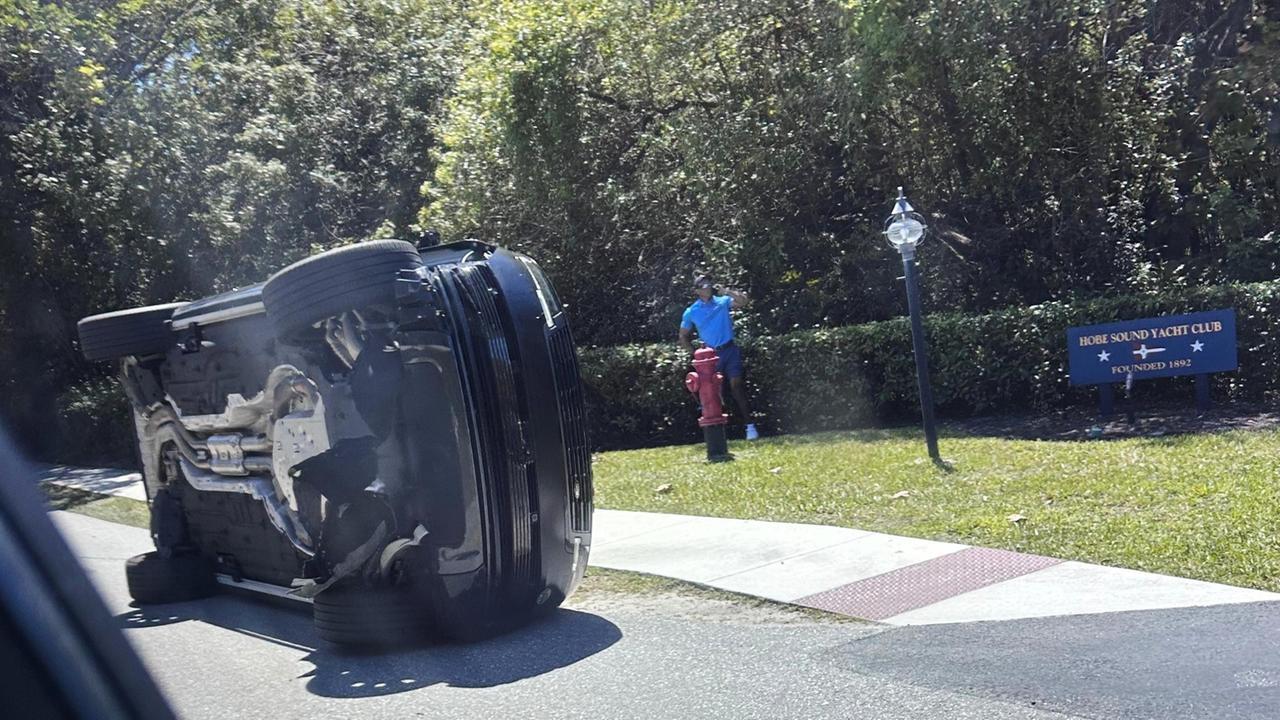 Arrestato Tiger Woods dopo un incidente stradale, lo sceriffo: «Era in evidente stato di alterazione»