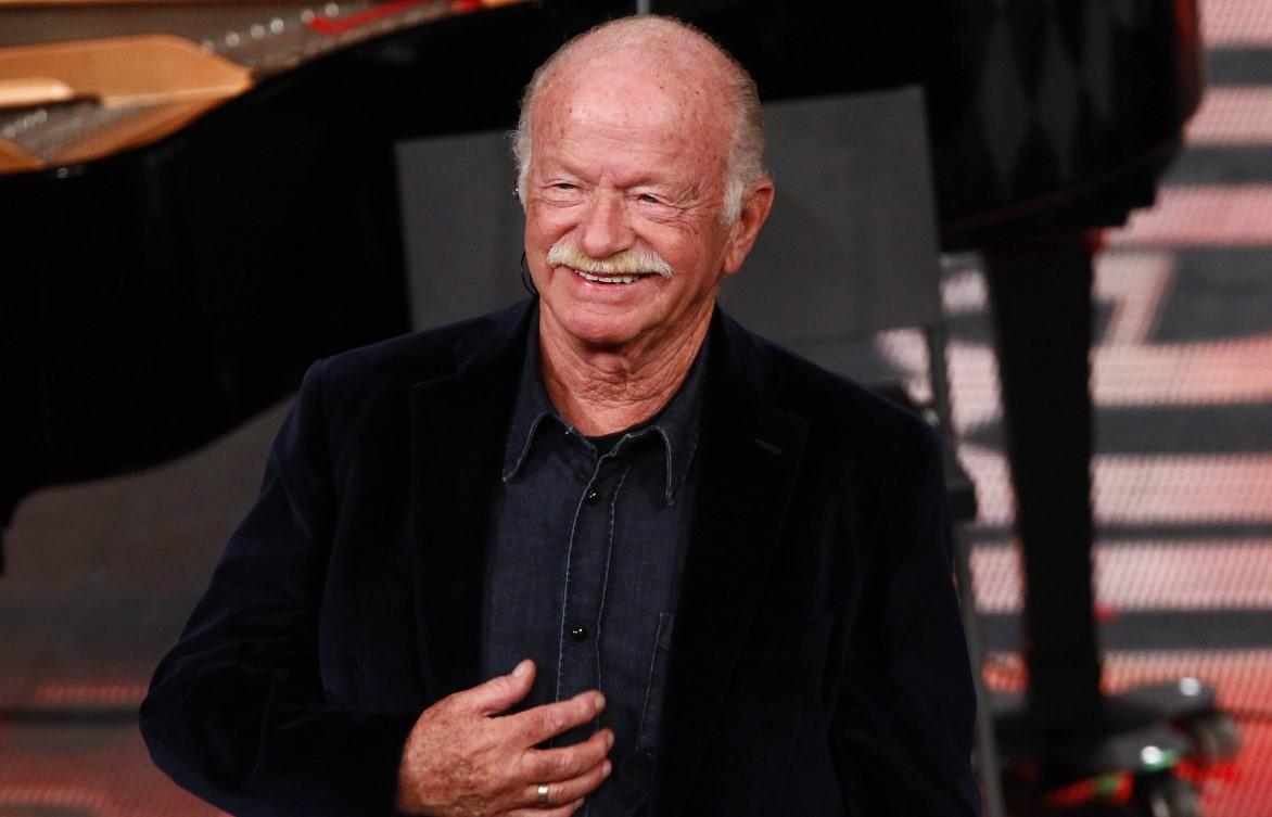 Addio a Gino Paoli, Modena lo omaggia: le sue canzoni in Piazza Grande