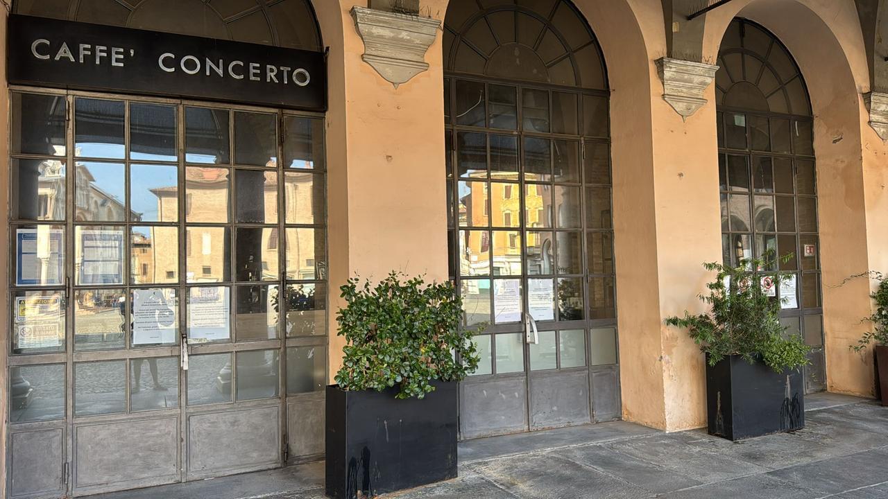 
	Il Caff&egrave; Concerto &egrave; chiuso dalla scorsa estate

