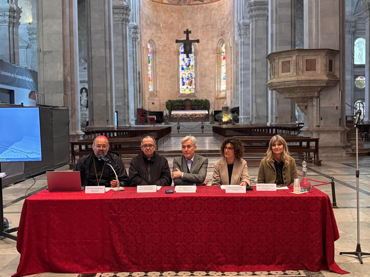 Lucca, terminato il restauro del tempietto del Volto Santo nella Cattedrale