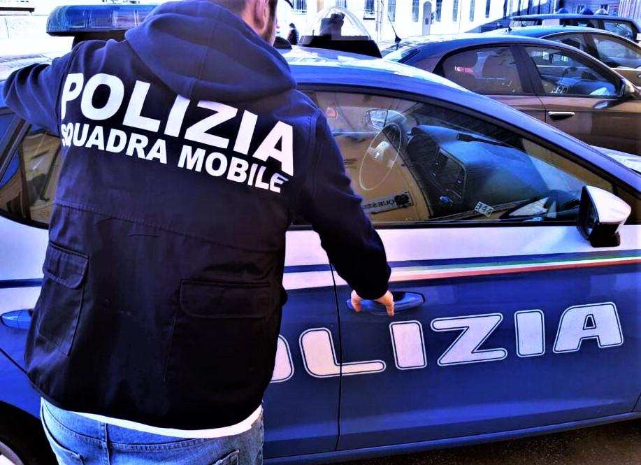 Lido Scacchi, banda arrestata dalla polizia dopo il furto fallito all’Aldi