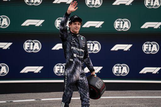 Formula Uno, il 19enne Kimi Antonelli comanda il mondiale e fa la storia: un bis atteso 74 anni – Ecco perché