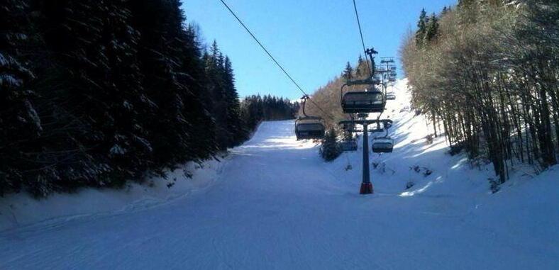 Pisa, studentessa cade e si fa male mentre scia. I giudici «Insegnanti non responsabili»<br>
