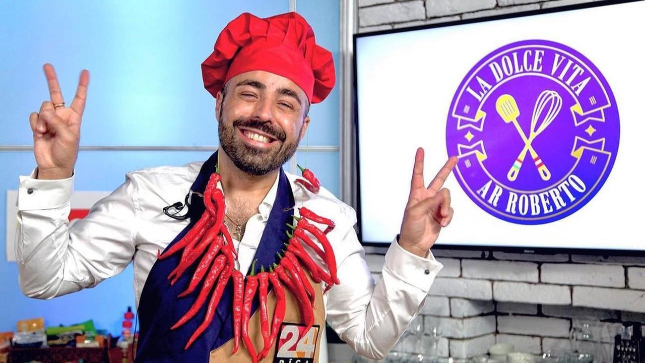 In Lettonia c’è un Meloni più famoso della Premier, l’incredibile storia di Roberto da Ardara: «Ho fatto conoscere l’isola a Riga»