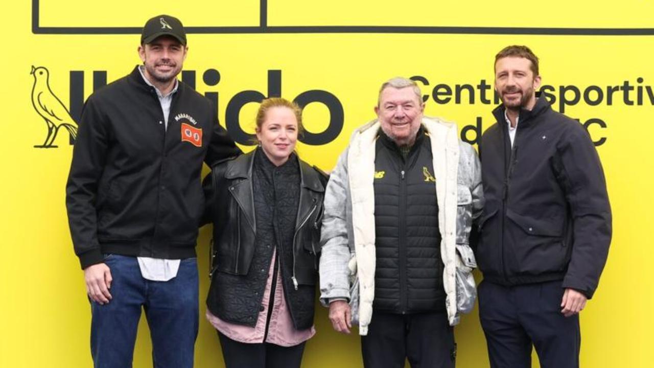 Silvio Rivetti con papà Carlo, la sorella Camilla e il fratello Matteo