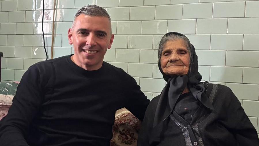 Tzia Teresina compie 103 anni e festeggia in famiglia