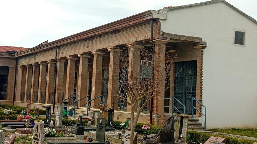 Il cimitero di Motta di Cavezzo