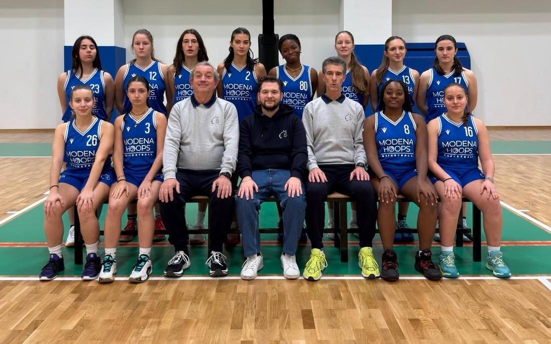 
	Modena Hoops &egrave; una neonata societ&agrave; di basket con squadre maschili e femminili

