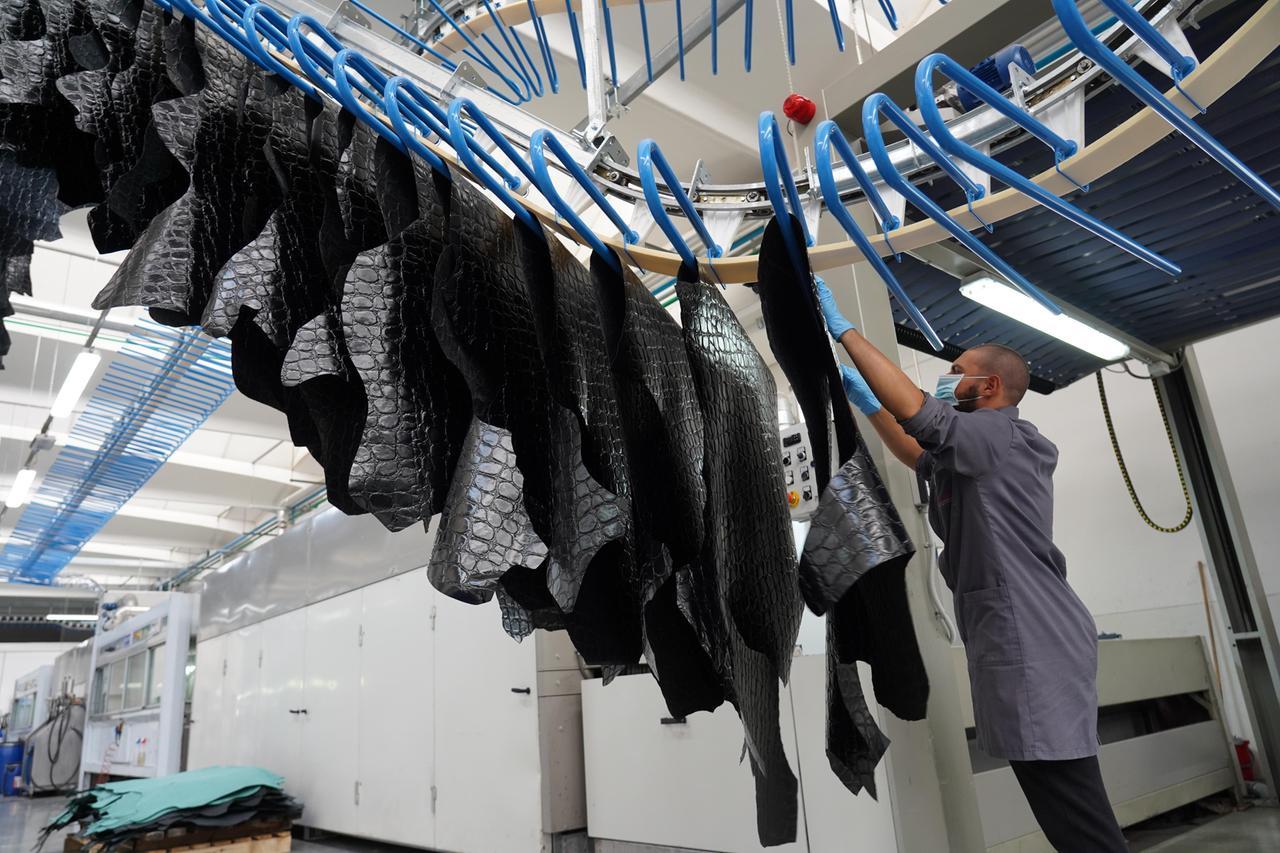 
	Un dipendente di un&rsquo;azienda conciaria del Distretto di Santa Croce

