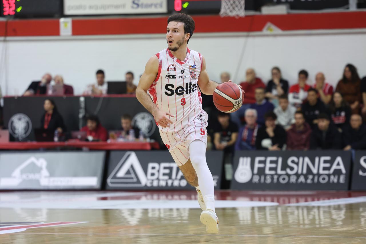 Benedetto Cento XIV, stagione finita per Berini