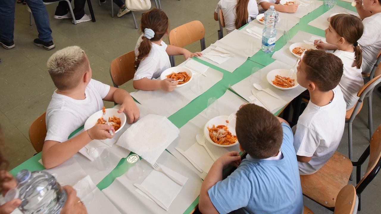 Porto Torres, è boom di morosi alla mensa scolastica: sono più di 300 – Cosa sta succedendo