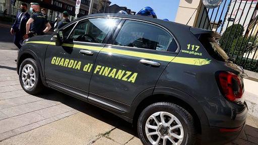 Fatture false, scoperte 3 società “cartiera”: 14 indagati e sequestri per oltre 1 milione tra Reggio Emilia, Parma, Cremona e Crotone