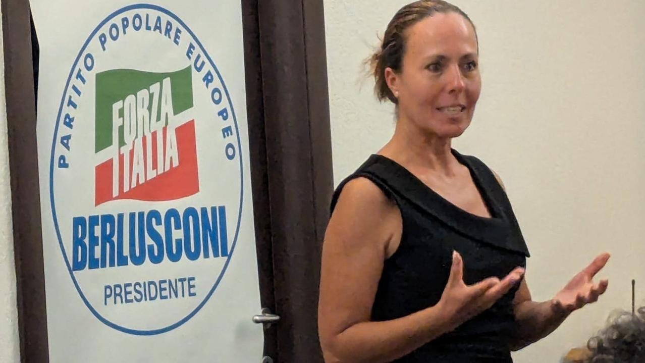 Elezioni a Porto Torres, il centrodestra si spacca: Forza Italia va da sola - Ecco chi è la candidata