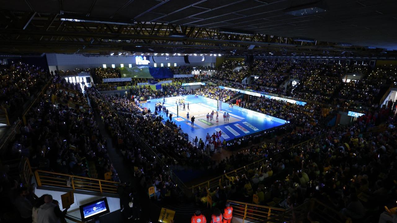 PalaPanini sold out per gara 5 tra Modena Volley e Piacenza