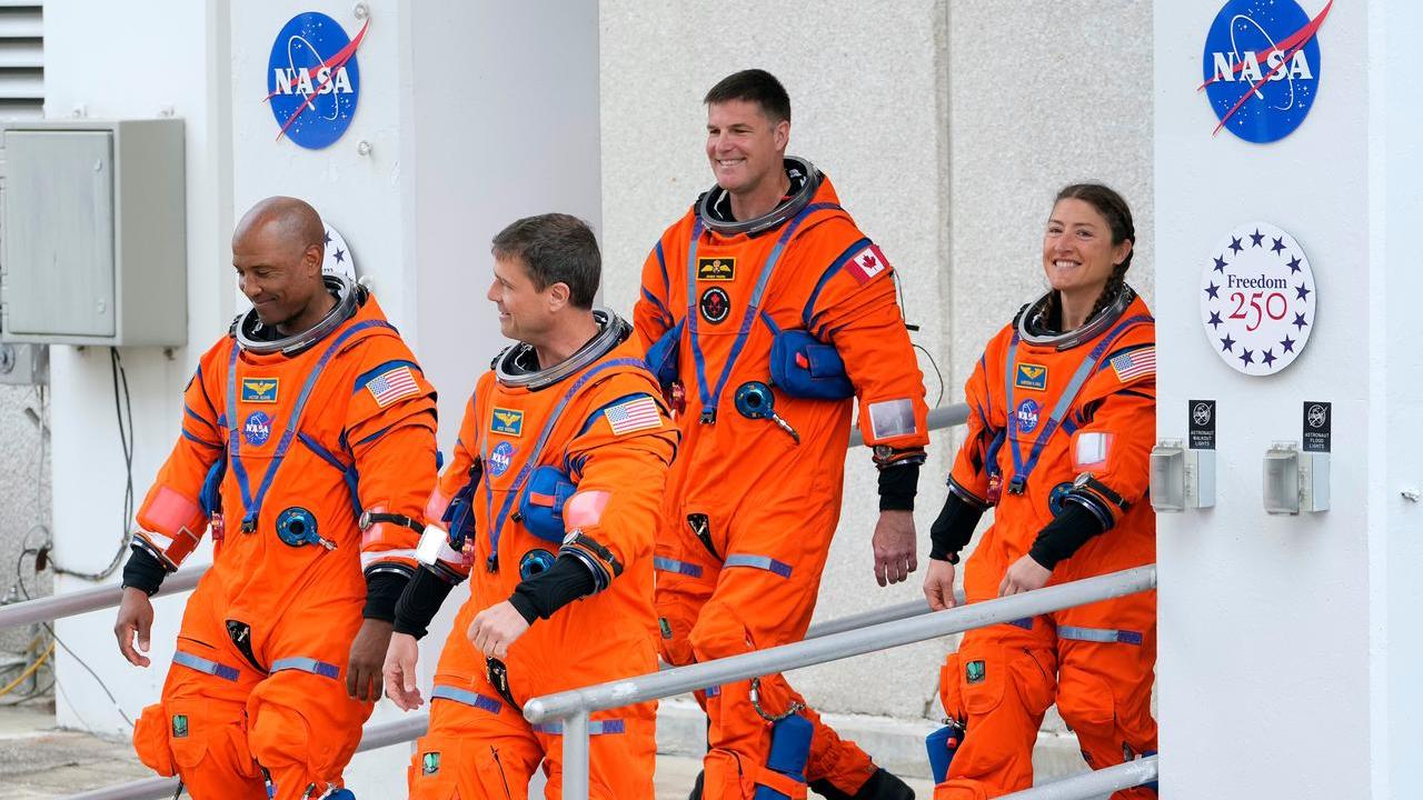 Ritorno sulla Luna dopo 54 anni, astronauti nello spazio sulla navicella Artemis