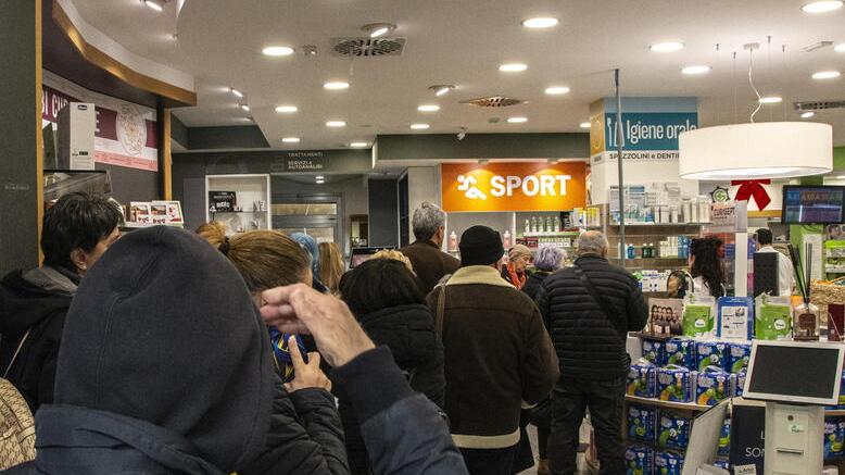 Grosseto, le farmacie prese d’assalto per trovare un nuovo medico di famiglia: cosa è successo e le alternative