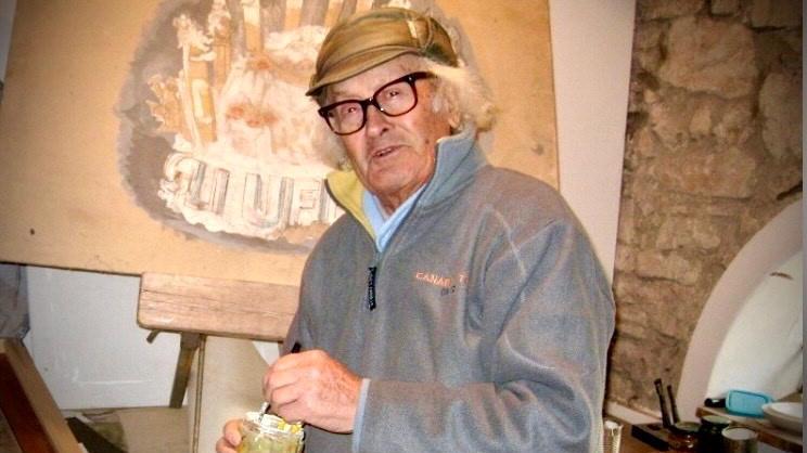 Arnaldo Galli nel suo studio