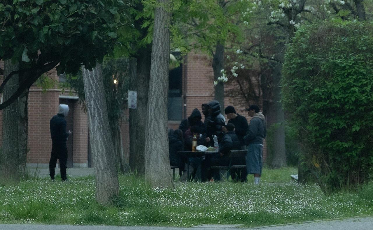 Torrenova, residenti esasperati: «Basta con queste baby gang»