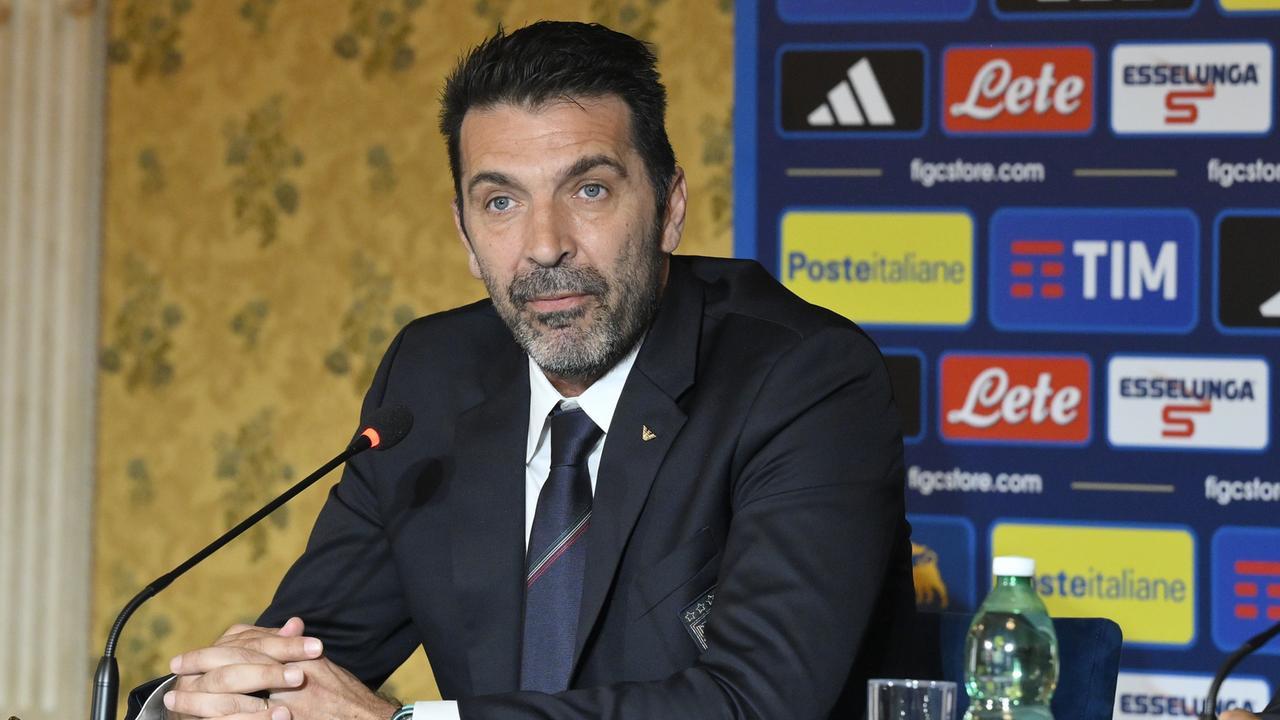 Italia, dopo Gravina si dimette anche Buffon: il lungo addio sui social