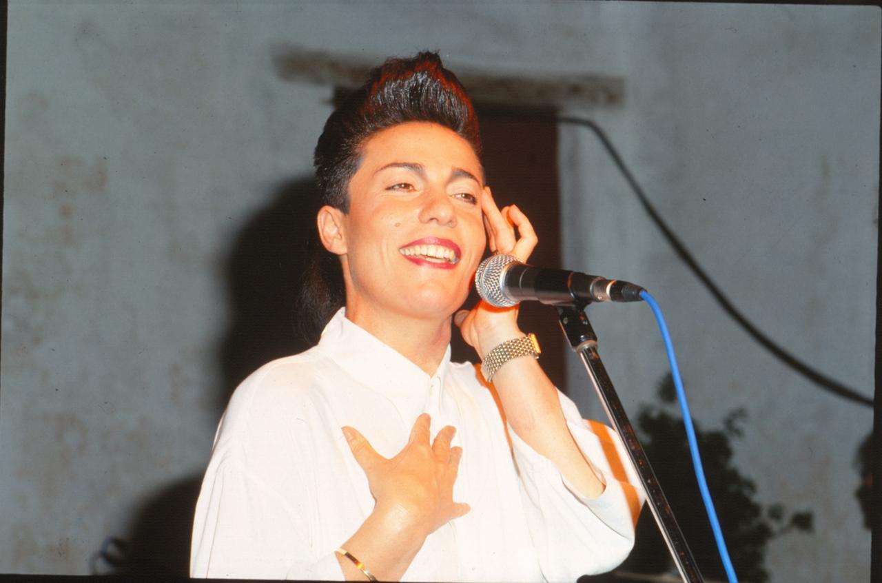 La canzone “Alghero” di Giuni Russo compie 40 anni. Ma la serata tributo del 31 luglio non si farà: è polemica